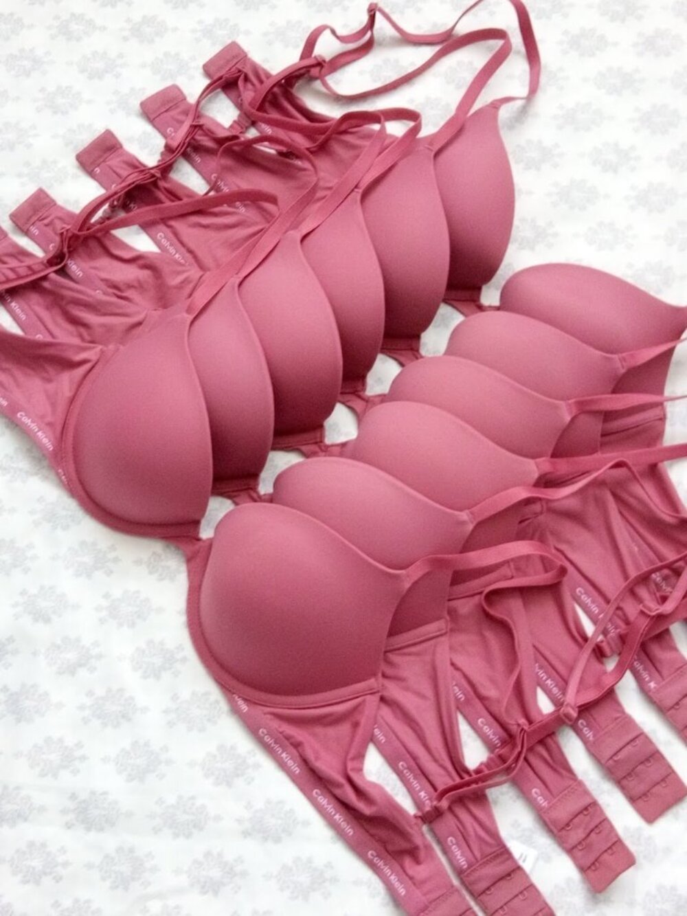Calvin Klein Push Up Plunge Bra 1 pc. / Pink
